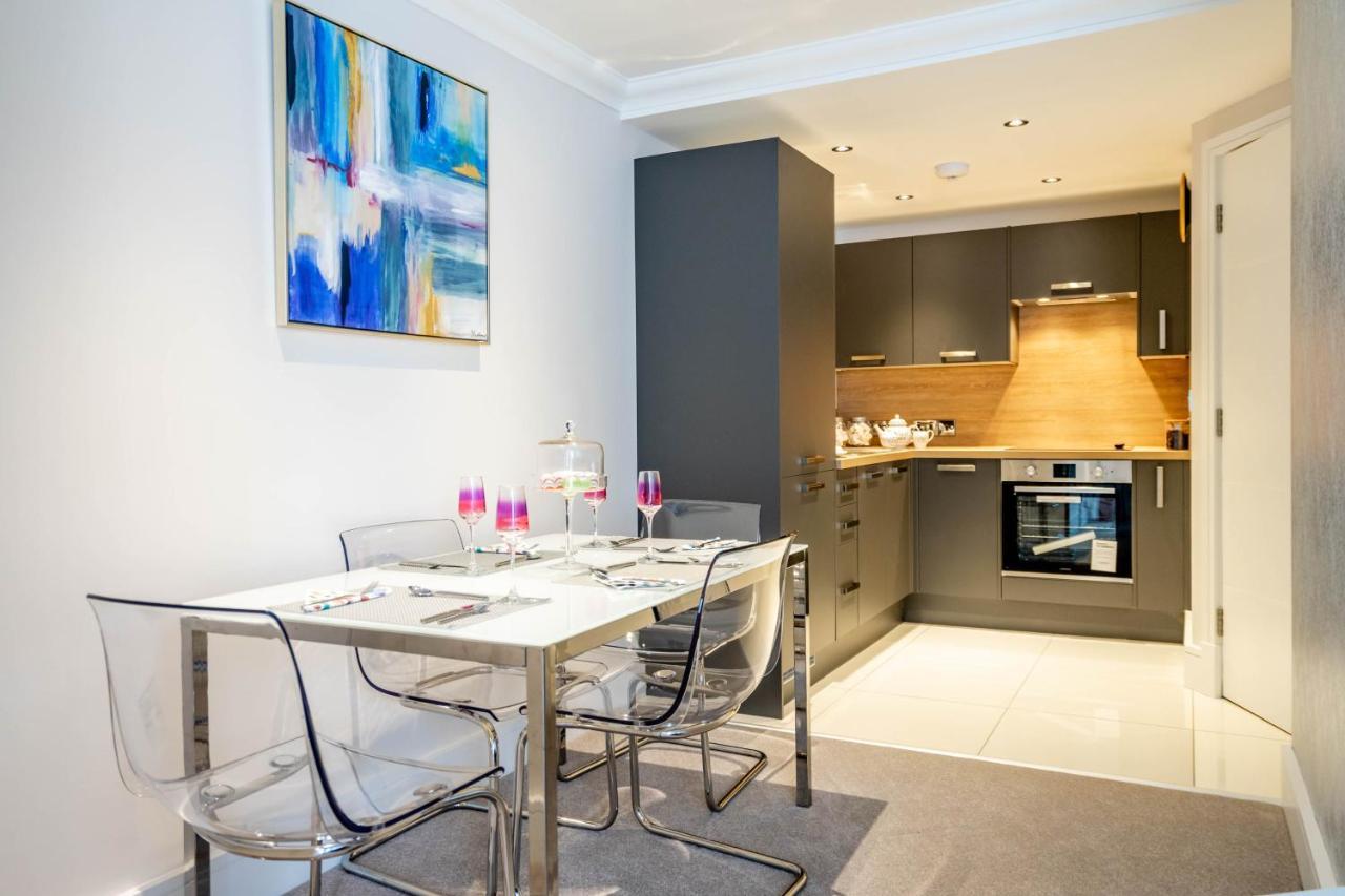 Апартаменты 5 London Mews Йорк Экстерьер фото